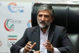 مسوولان تراکتور نمیتوانند باشگاه را یک طرفه واگذار کنند