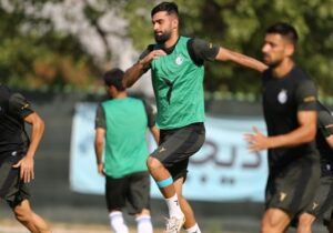 مدافع استقلال تراکتوری شد