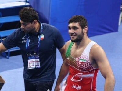 کشتیگیر میانهای به فینال مسابقات جوانان جهان راه یافت