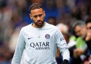 نیمار به خاطر انریکه در PSG می‌ماند