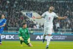 اقدام جالب طارمی؛ بازوبند را به بیرانوند بدهید