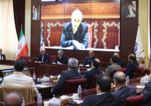 کیومرث هاشمی: برای هر فدراسیون یک اساسنامه مجزا تدوین میکنیم