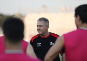 اصرار اسکوچیچ: باید مدافع خارجی جذب کنید!