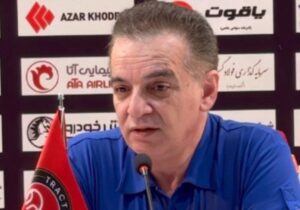 زنوزی: فدراسیون سوراخ دارد!