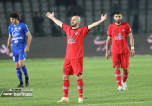 تراکتور صدر نشین بلامنازع Top 4