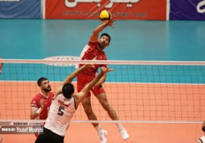 جایگاه صدر جدول فردا تهدید می شود!