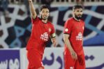 توهین از سکو، احضار از تراکتور!