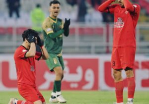 گربه سیاه در کمین پرشور ها!