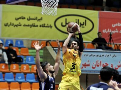 مقاومت تبریز مغلوب اروند سیرجان شد